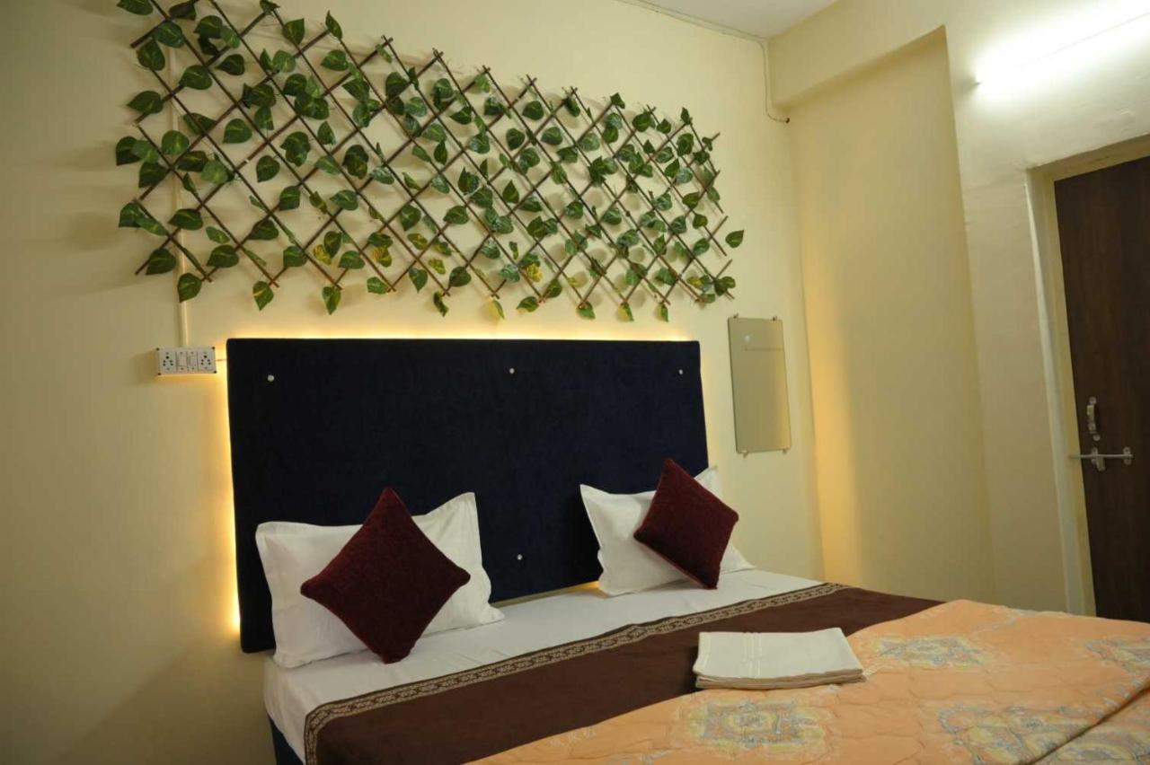 Hotel O Pop Hotel Blue Star Bhilai Esterno foto